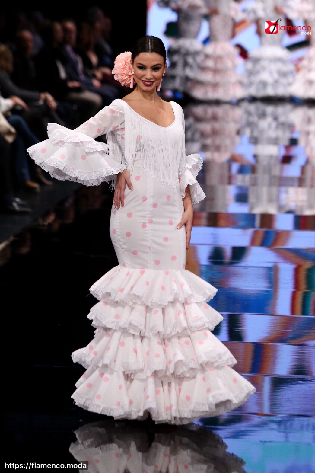 en caso eso es todo Luna Molina Moda “Molina 2018. Esperanza” - Simof 2018 | Moda Flamenca - Flamenco .moda