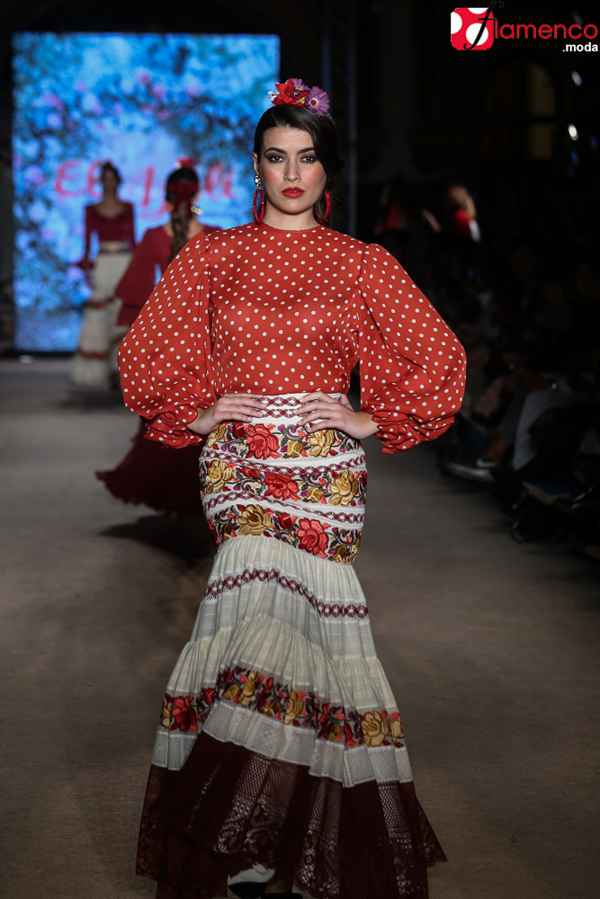EL AJOLÍ – ‘Sueña primaveras’ | Moda Flamenca - Flamenco.moda