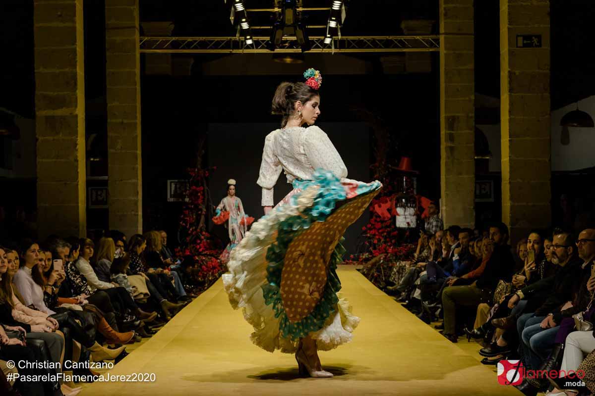 Teressa Ninú - Pasarela Flamenca Jerez